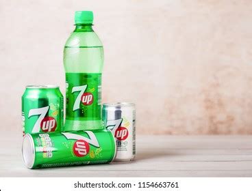 7Up Logo Vector (.EPS) Free Download