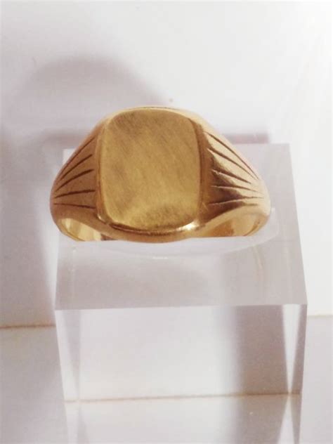 18 kt. Gold - Ring - stamp design - Catawiki