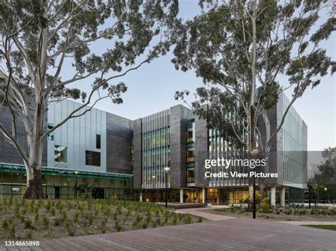 388 Wollongong University Stock Photos, High-Res Pictures, and Images - Getty Images