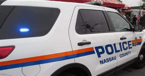 Nassau County Police Nix Half Of Precinct Merger Plan - CBS New York