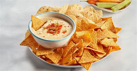 Cheddar Cheese Sauce & Nachos | Meals with Kraft