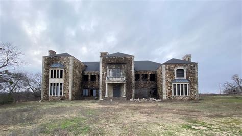 Abandoned Sanger Mansion to become wedding venue | wfaa.com