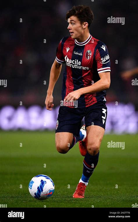 Aaron hickey of bologna fc hi-res stock photography and images - Alamy