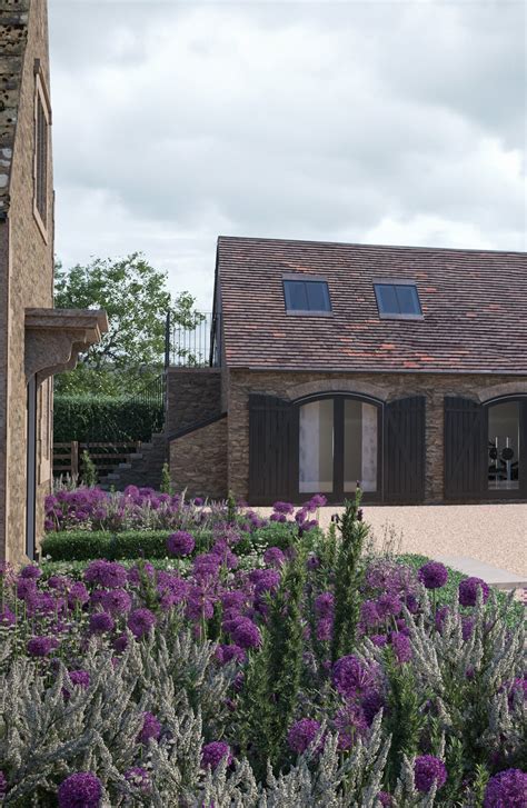 Luxury Car Garage with Guest Room & Walled Garden