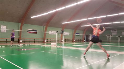 BADMINTON TECHNIQUE #3 - FOREHAND OFFENSIVE CLEAR - YouTube