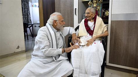 PM Modi’s mother Heeraben Modi dies at the age of 100 | Today News