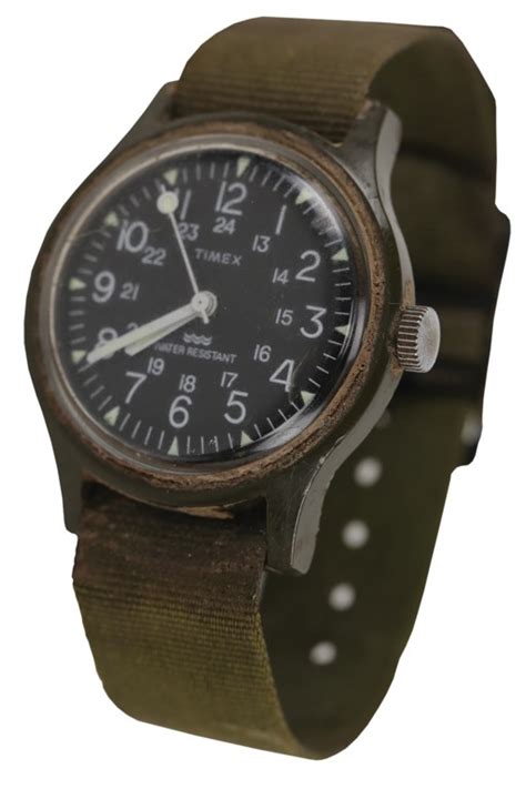 1986 “Platoon” Watch Worn by Charlie Sheen