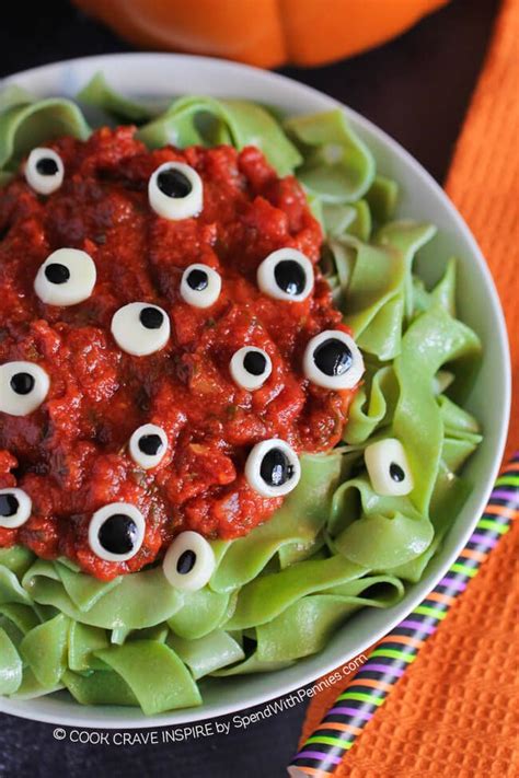 25+ Spooky Halloween Dinner Ideas - Best Recipes for Halloween Dishes