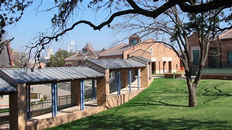 Texas School for the Deaf — bgk architects