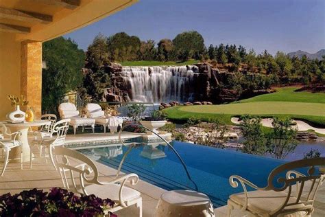 Wynn Hotel, Las Vegas | Las vegas suites, Las vegas villas, Stunning hotels