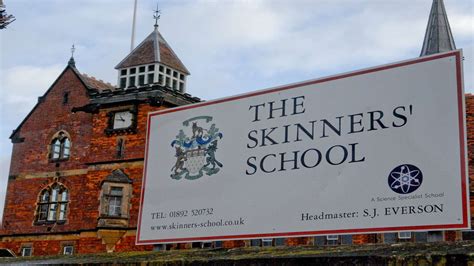 Skinner's School in Tunbridge Wells 'reprimands students over drug use'