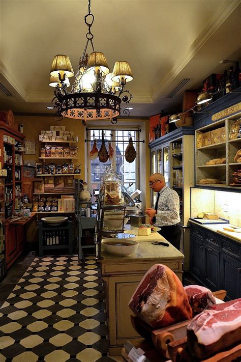 Where to Shop in Florence, Italy | Florence shopping, Florence italy ...