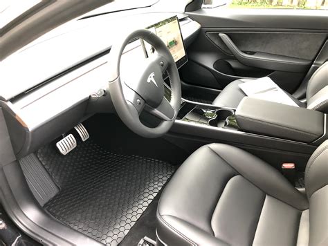 10 Must-Have Tesla Model 3 Accessories