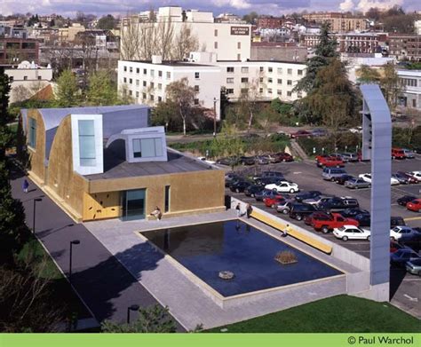 Gallery of AD Classics: Chapel of St. Ignatius / Steven Holl Architects - 3