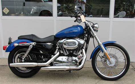 2007 Harley-Davidson® XL883C Sportster® 883 Custom (Blue w/ Silver Pinstripe (and Lots of Chrome ...