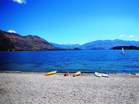 Base Backpackers Wanaka - the perfect hostel & ski getaway