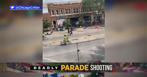 Gunman in custody after deadly mass shooting at Highland Park parade ...