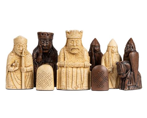 The Regency Chess Isle of Lewis Official Chessmen - Medium Size 2.75 inch (RCP167)