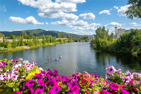 15 Best Things to Do in Sandpoint (Idaho) - The Crazy Tourist