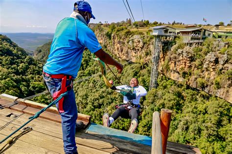 Graskop Gorge Big Swing: 70m Screaming Freefall at 140km/h!