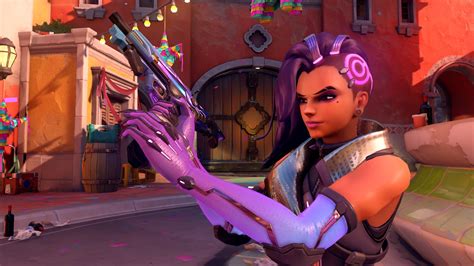 Overwatch 2 Sombra Glitch Is Causing Quite The Headache - Gameranx