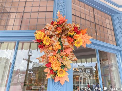 PHOTOS: More Fall Decorations Have FINALLY Started to Appear in Disney World! | the disney food blog