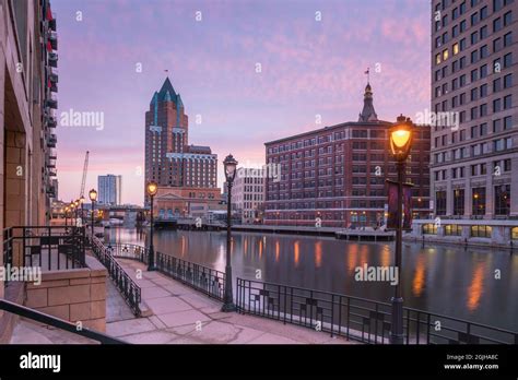 Downtown skyline with Buildings in Milwaukee at twilight, in Wisconsin ...