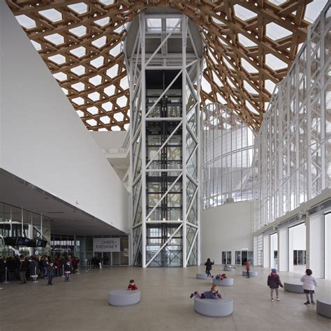 Centre Pompidou-Metz / Shigeru Ban Architects | ArchDaily México