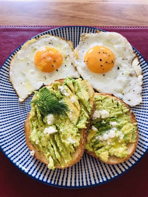 Smashed Avocado with Creamy Feta - Mrsfoodiemumma