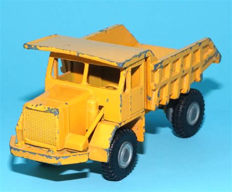 JOAL DUMPER TRUCK 1:50 SCALE DIECAST MODEL 1960 SPAIN - Boonsart shop