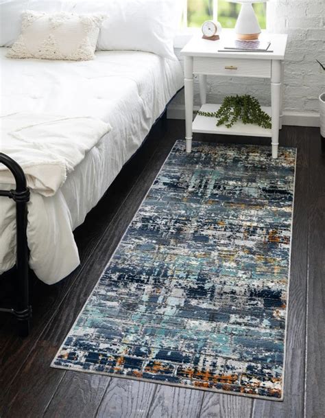 Dark Gray 2' x 5' 8 Malibu Runner Rug | Rugs.com Mountain Modern ...