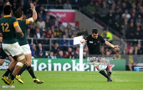 Dan Carter Kicks Photos and Premium High Res Pictures - Getty Images