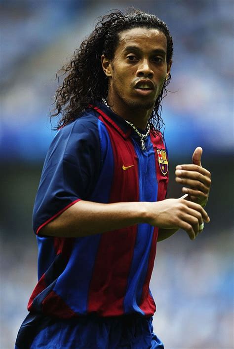 Pin on ronaldinho