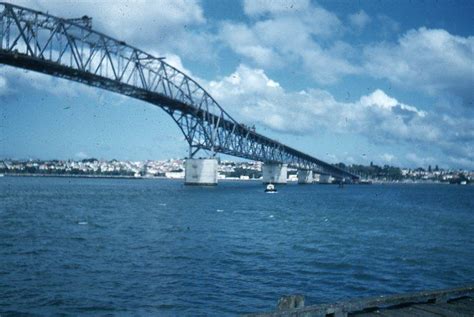 Auckland Harbour Bridge - Hamilton Libraries