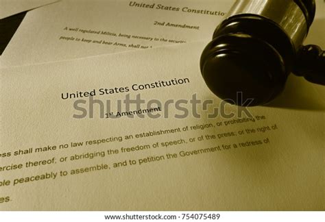 Text First Amendment Us Constitution Court Stock Photo 754075489 ...