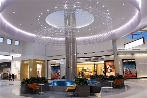 The Galleria at Ft Lauderdale - iWorks