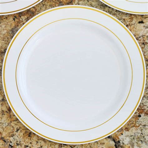 10 Pack 10" Très Chic Gold Rim White Disposable Dinner Plates, Plastic Party Plates | Plastic ...