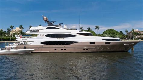 Trinity 164 superyacht tour: Monumental American yacht with an ...