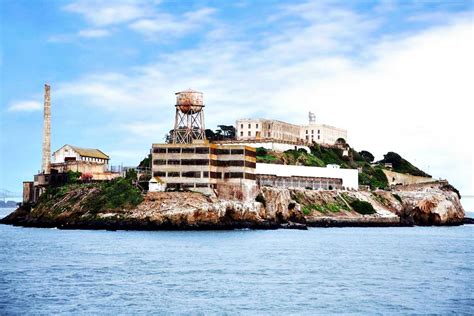 Alcatraz Museum | 15 inoffizielle, künstliche Weltwunder | OrangeSmile.com