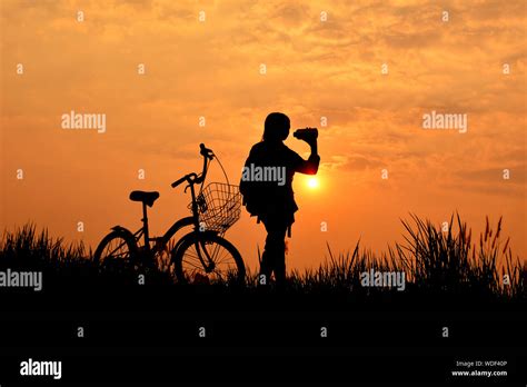 Bottle silhouette hi-res stock photography and images - Alamy