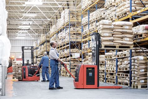 Entire Warehouse Equipment Now Available with Lithium-Ion Technology ...