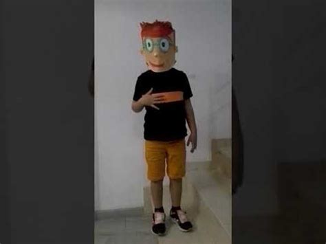 Little einsteins disfraç costume leo - YouTube