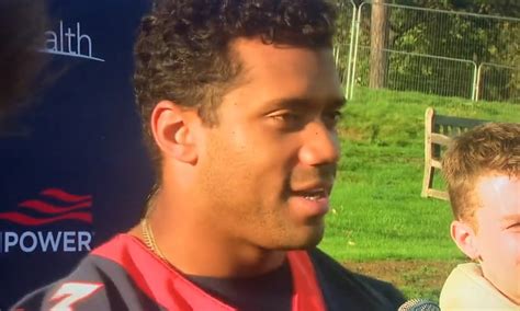 Russell Wilson Confirms Workout Routine During London Flight