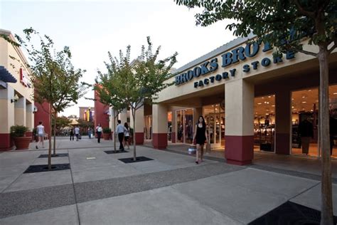 FOLSOM PREMIUM OUTLETS - Updated January 2025 - 227 Photos & 238 Reviews - 13000 Folsom Blvd ...