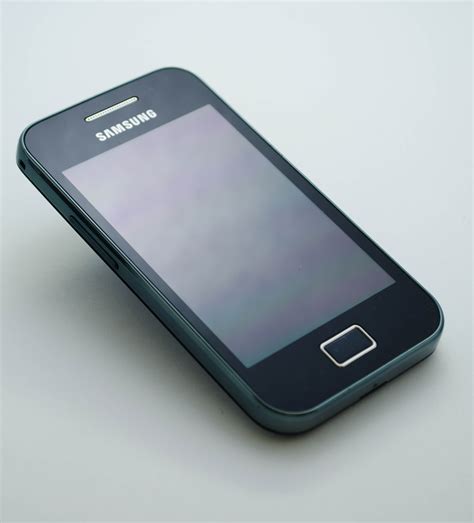 File:Samsung Galaxy Ace.jpg - Wikimedia Commons