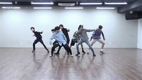 [mirrored & 50% slowed] BTS - FAKE LOVE Dance Practice - YouTube