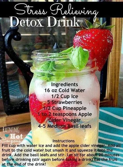 8 natural DIY detox drinks