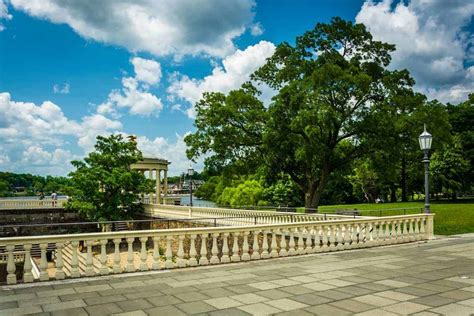 The Best Parks and Green Spaces in Philadelphia | ApartmentGuide.com