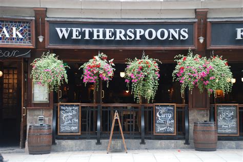 Here's Why Wetherspoons Is The Most Reliable British Pub Of All Time