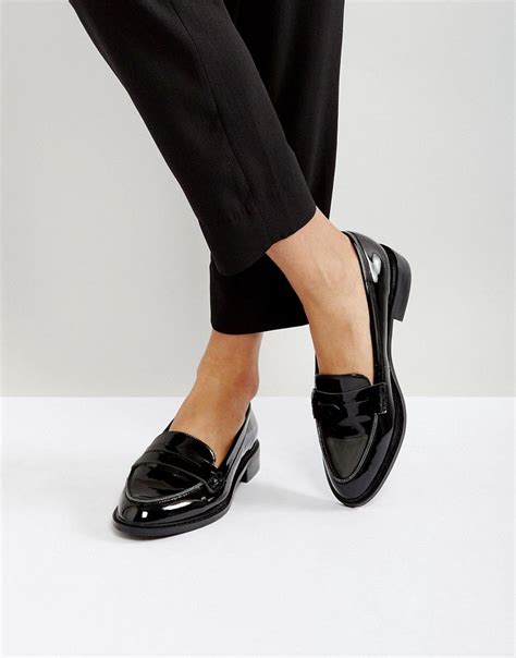 ASOS MUNCH Loafer Flat Shoes - Black | Flat shoes women, Outfit shoes ...